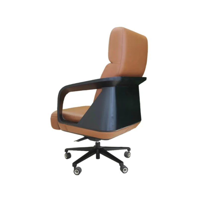 executive-chair-by-4