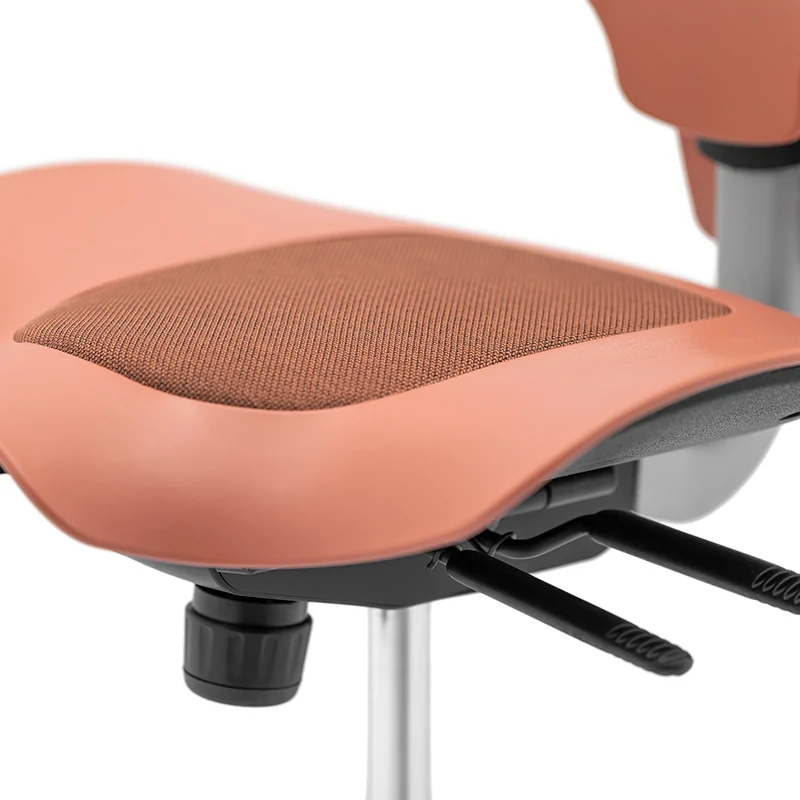 saddle chair 9090-1-18